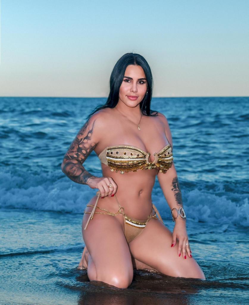 632461856: Chica busca chico en Barcelona