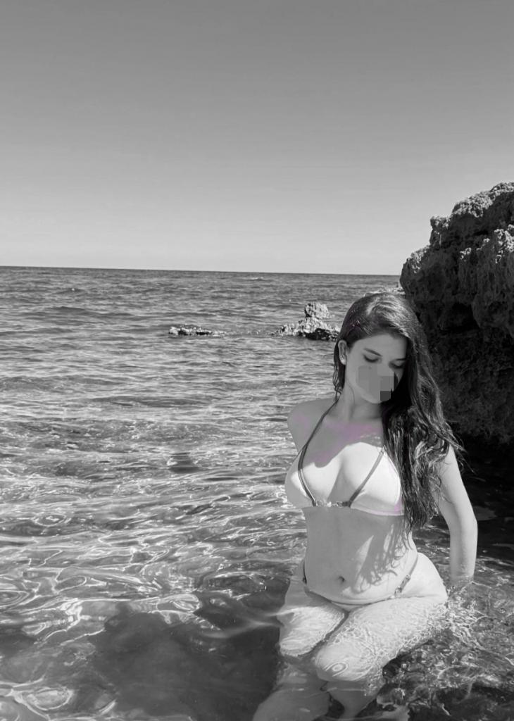 604299373: Chica busca chico en Madrid