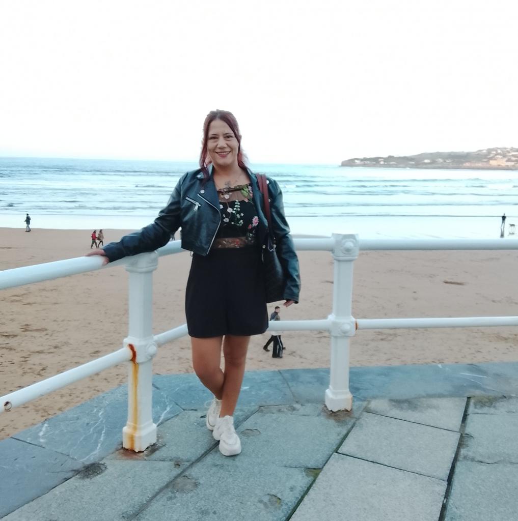 Chica busca chico en Asturias: 