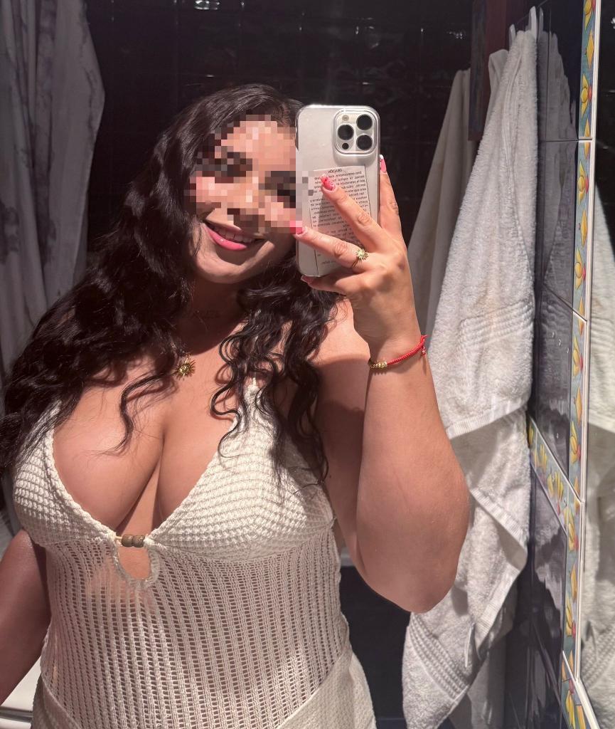 617532764: Chica busca chico en Cantabria