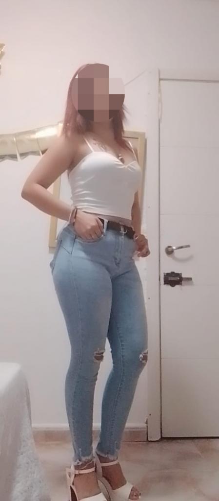 603205651: Chica busca chico en Lérida
