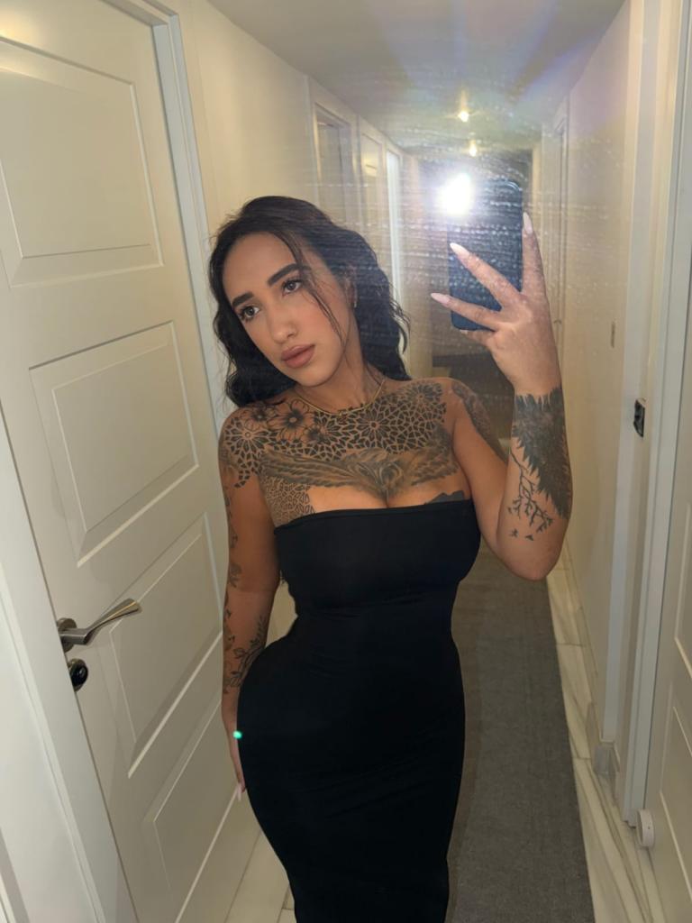 673025429: Chica busca chico en Madrid