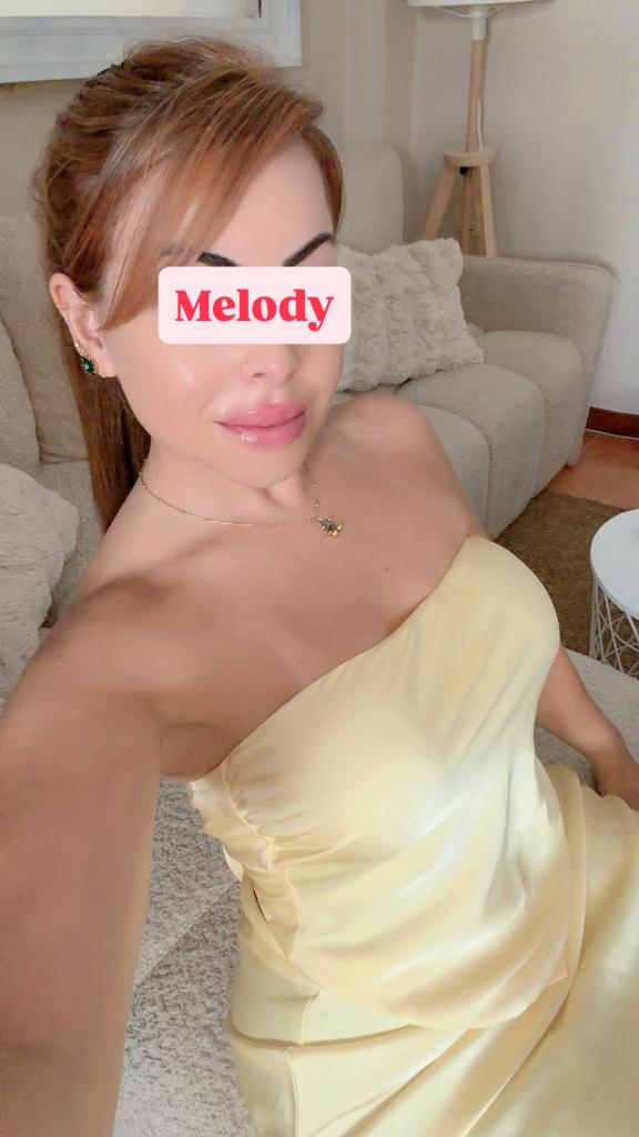 644132151: Chica busca chico en Cádiz