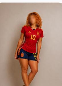 613758554: Chica busca chico en Barcelona