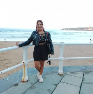 604874197: Chica busca chico en Asturias