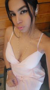 643813212: Chica busca chico en Madrid