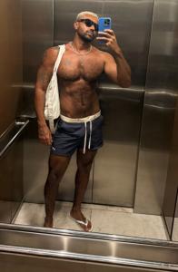 603998133: Chico busca chica en Madrid