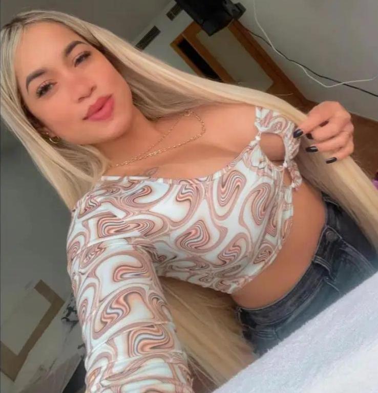 672555081: Chica busca chico en Mallorca