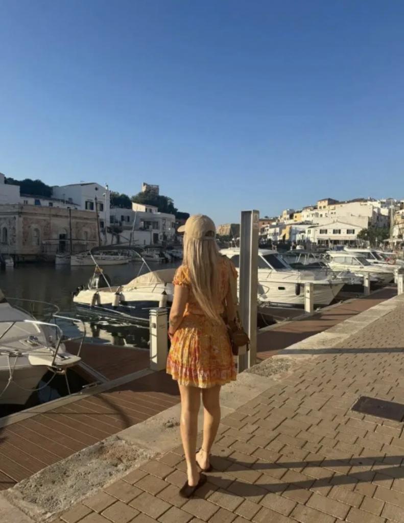 Chica busca chico en Menorca: 
