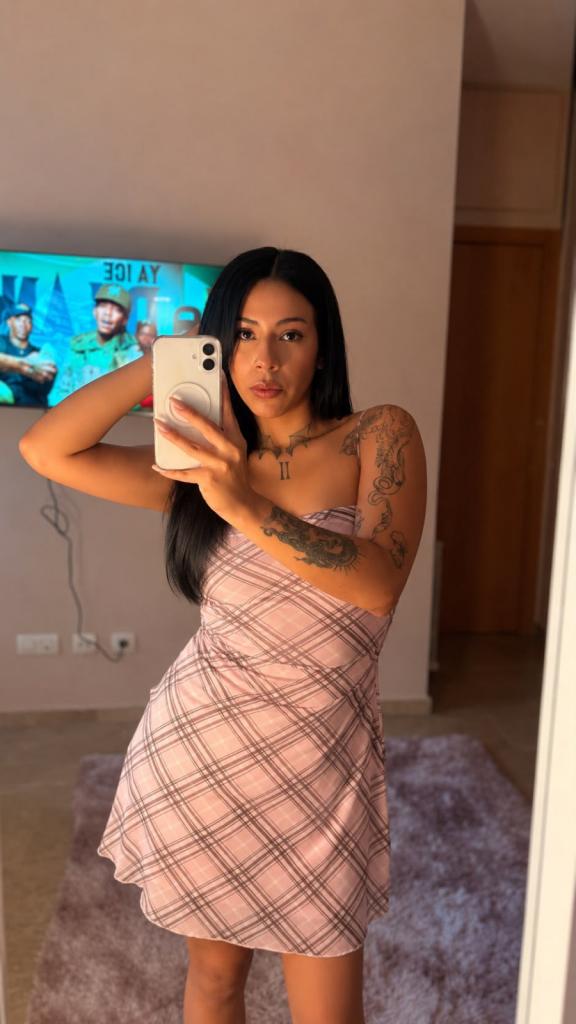 602418096: Chica busca chico en Barcelona