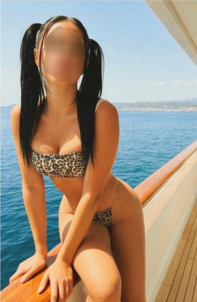 643580088: Chica busca chico en León