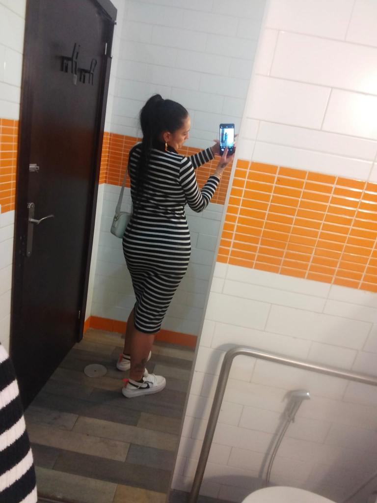 611981538: Chica busca chico en Cádiz