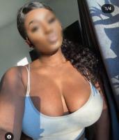 623383860: Chica busca chico en Gerona