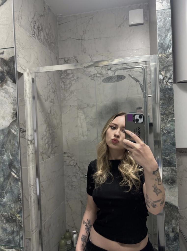 Chica busca chico en Almería: 