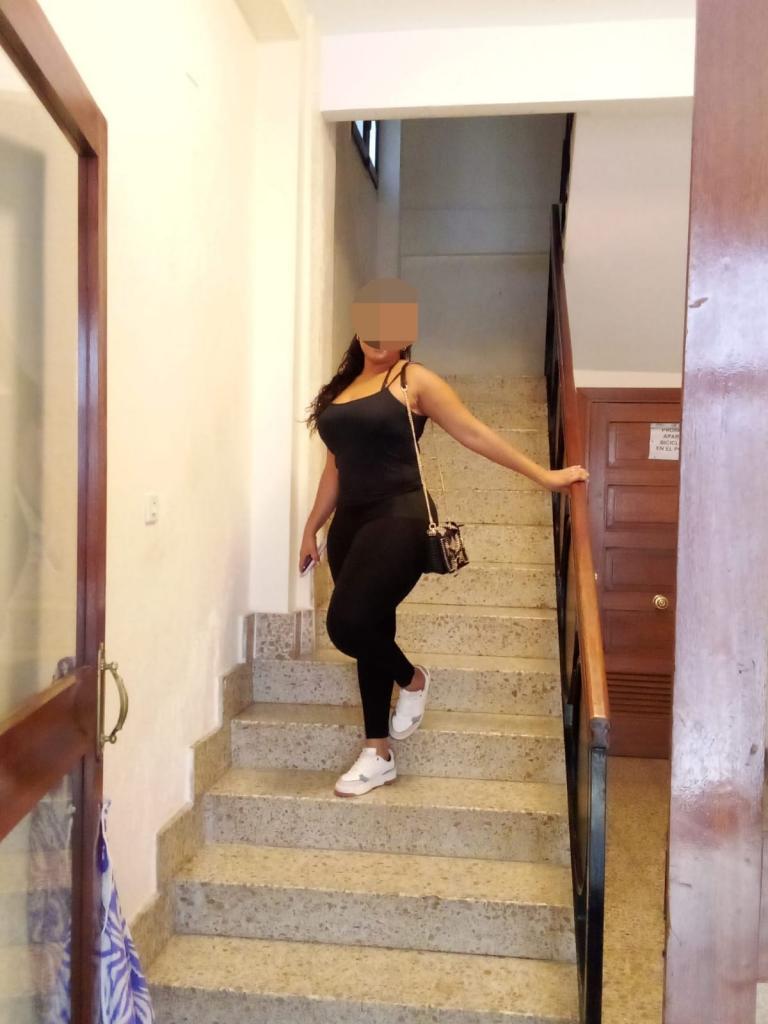 627017221: Chica busca chico en Cádiz