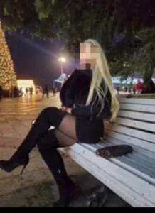 Chica busca chico en Cádiz: 
