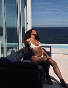 Chica busca chico en Barcelona: 