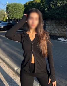 Chica busca chico en Ibiza: 