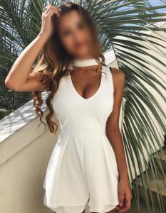 Chica busca chico en Ibiza: 