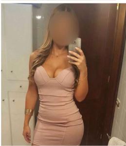 Chica busca chico en Menorca: 