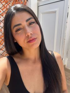 Chica busca chico en Ibiza: 