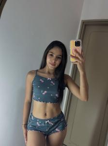 Chica busca chico en Granada: 