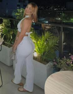 Chica busca chico en Asturias: 