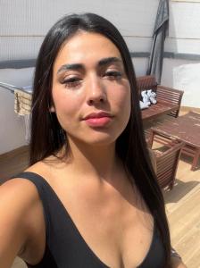 Chica busca chico en Ibiza: 