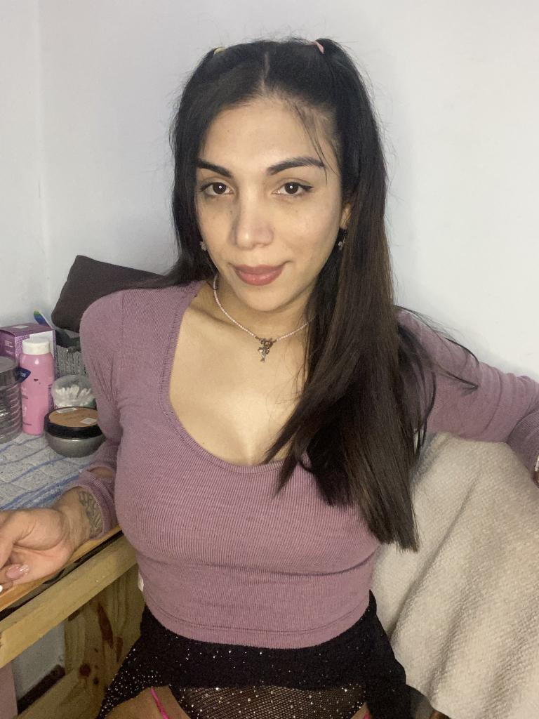 677327905: Chica busca chico en Ciudad Real