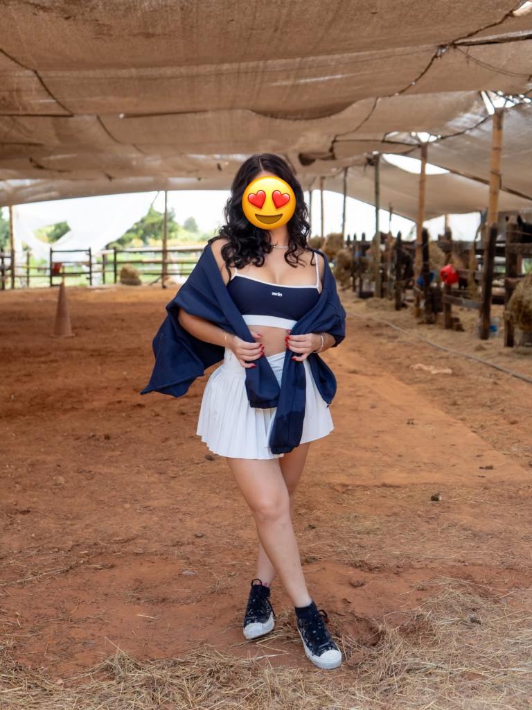 Chica busca chico en Almería: 