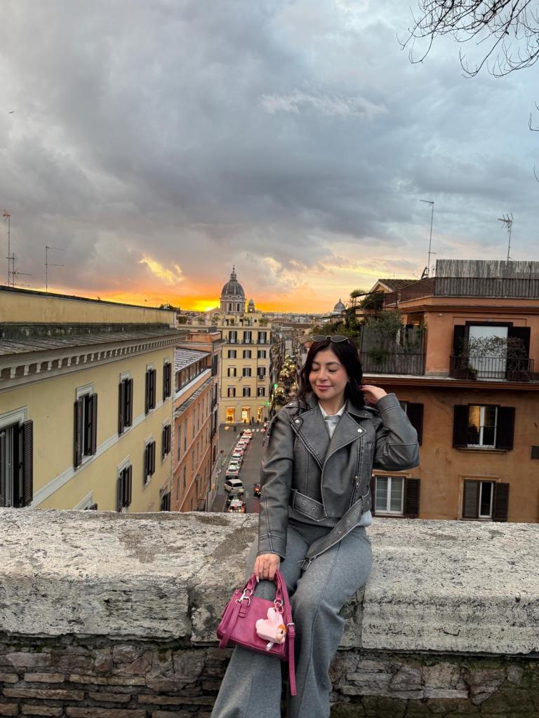 685426395: Chica busca chico en Madrid