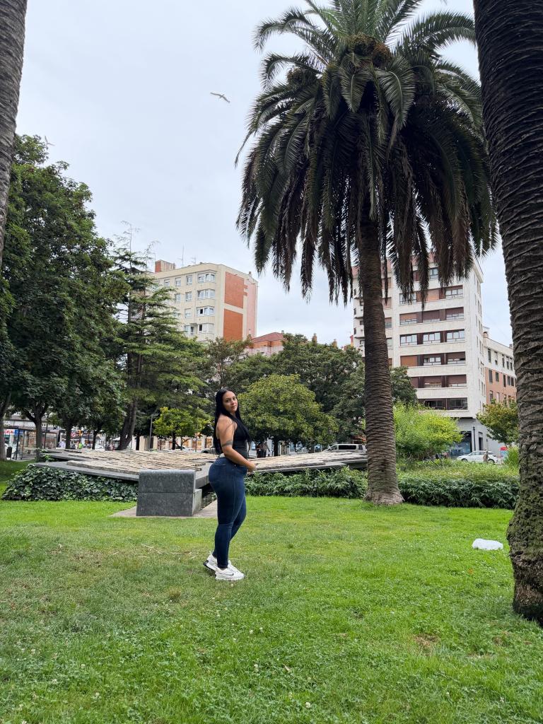 687504869: Chica busca chico en Asturias