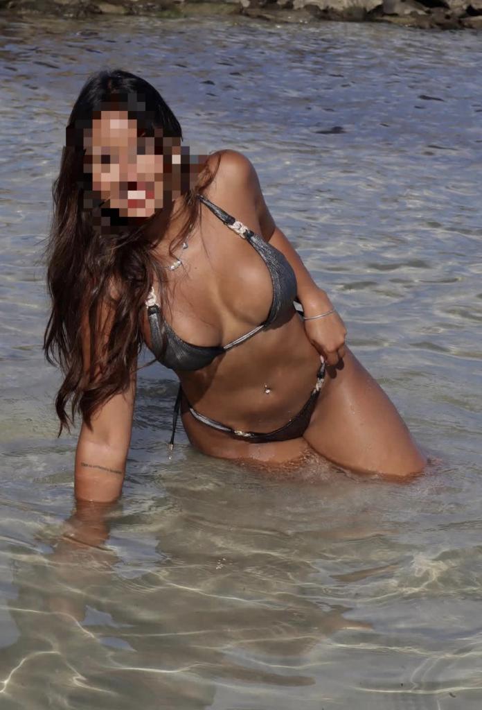Chica busca chico en Granada: 