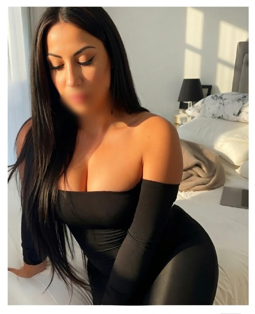 Chica busca chico en Menorca: 