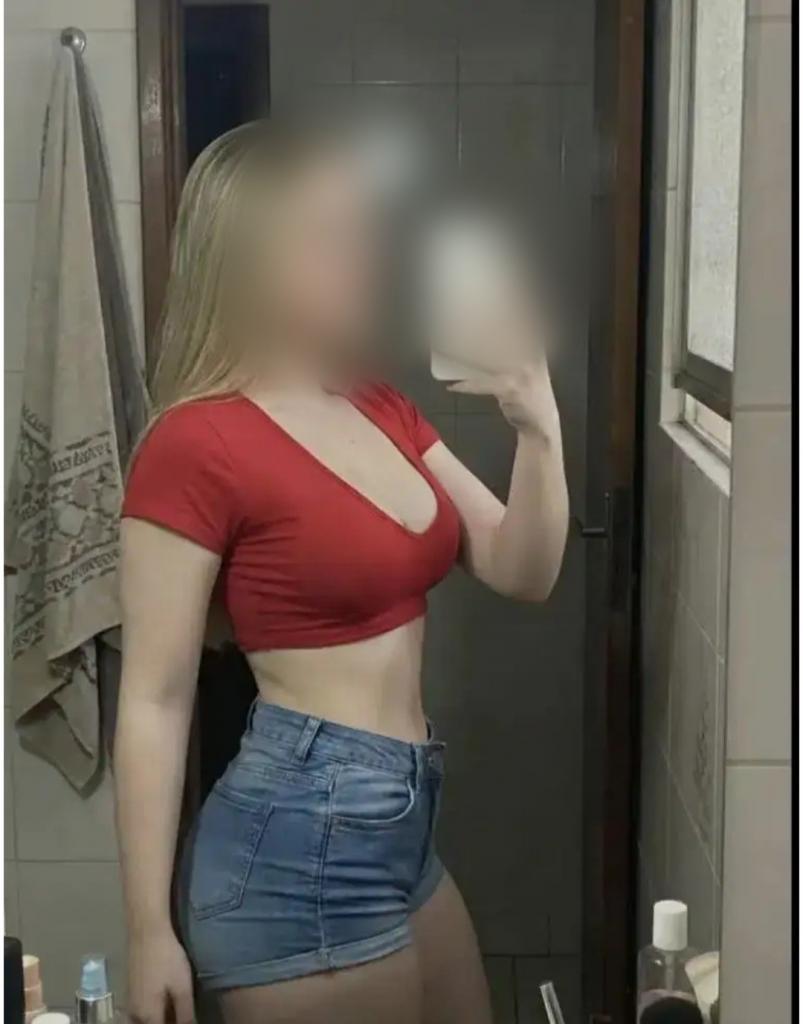 Chica busca chico en Barcelona: 