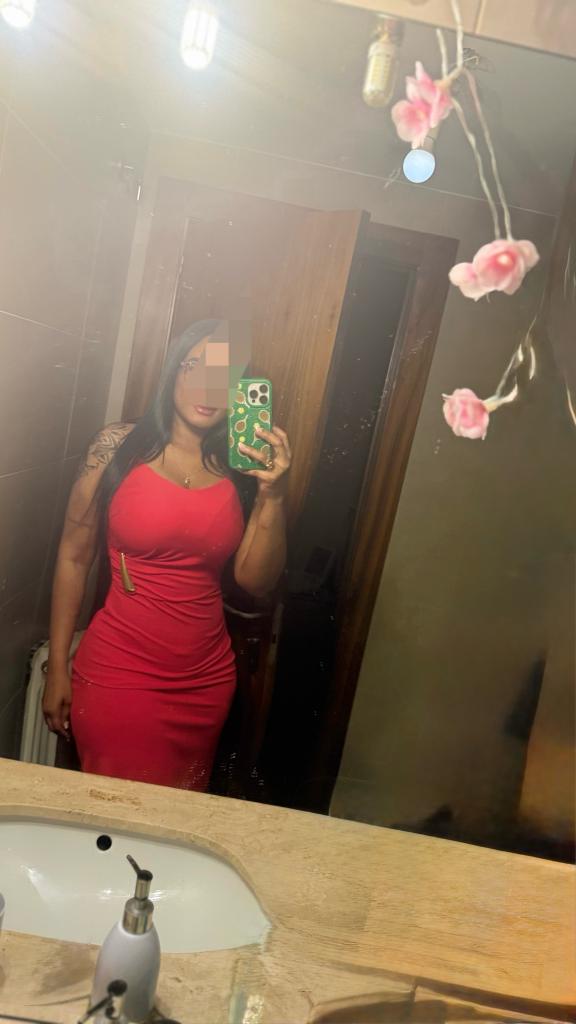 Chica busca chico en Barcelona: 