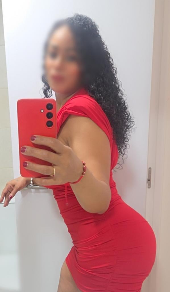 655866102: Chica busca chico en Madrid
