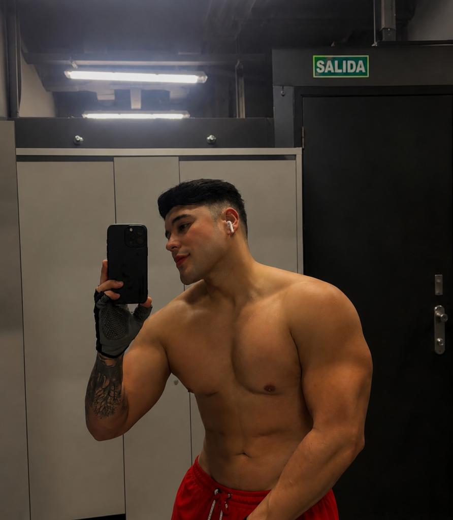 Chico busca chica en Murcia: 
