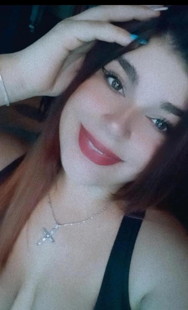 Chica busca chico en Cádiz: 