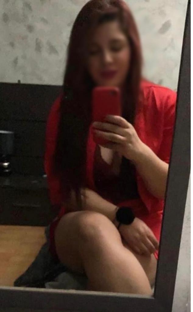 Chica busca chico en La Coruña: 