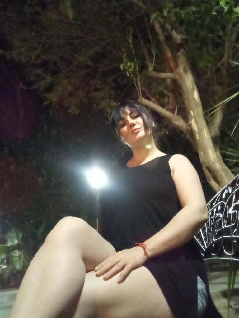 Chica busca chico en Alicante: 