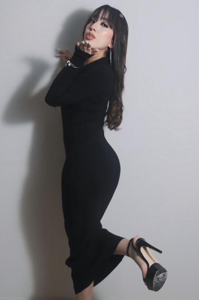 Chica busca chico en Cádiz: 