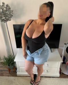 621394649: Chica busca chico en Jaén
