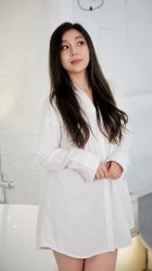 664230999: Chica busca chico en Barcelona