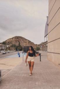 607302854: Chica busca chico en Murcia