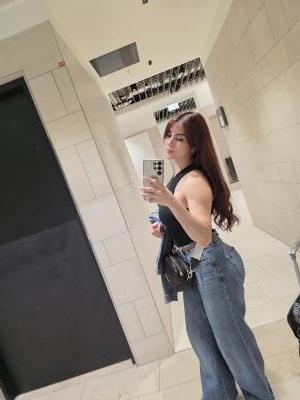 634499087: Chica busca chico en Madrid