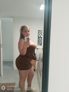 604226546: Chica busca chico en Granada