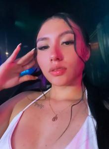637960497: Chica busca chico en Madrid