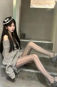 698636078: Chica busca chico en Barcelona
