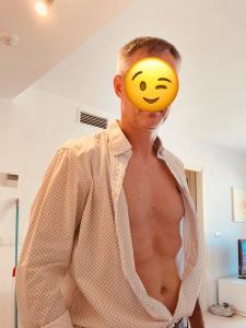 674308161: Chico busca chica en Alicante